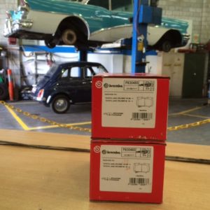 TOYOTA LANDCRUISER FRONT DISC PADS
