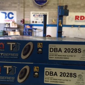 DBA2028S T2 SLOTTED ROTORS
