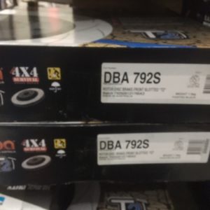 DBA792S FRONT SLOTTED ROTORS PRADO