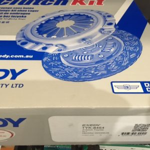 TYK-8846 ZRE172R COROLLA CLUTCH KIT