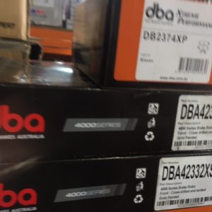 DBA42332XS D23 NAVARA XDRILLED & SLOTTED ROTORS & XP PADS