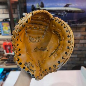 Luva de Beisebol Wilson de Couro