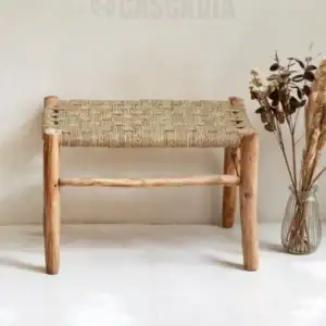 Alternative view of Petit banc en bois naturel et palmier