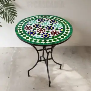 Table ronde zellige marocain motif mosaïque vert pied fer forgé noir