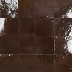 Zellige traditionnel marocain fait main, artisanal, idéal pour murs, sols et crédences, fabrication et installation