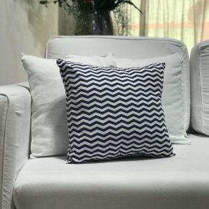 Capa para almofada algodão chevron azul marinho
