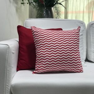 almofada algodão chevron vermelho