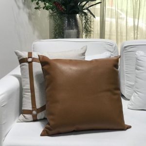 Almofada couro caramelo