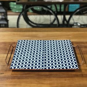 Bandeja baixa cobre e azulejo corrente azul
