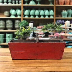 Cachepot retangular com alça madeira vermelho