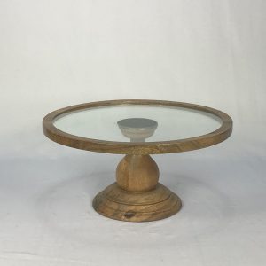 Prato de bolo madeira e vidro