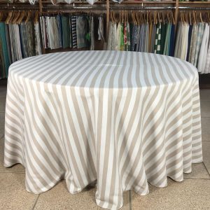 Toalha de mesa jacquard listrado bege e branco