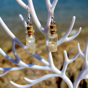 Boucles d'oreille de sirène - "Bouteilles à la mer" - flacons - coquillages - strass - sable - bijoux Galatée Merveilles - bijoux de sirène - bijoux coquillage - bijoux fantaisies