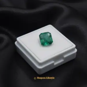 Emerald/Panna