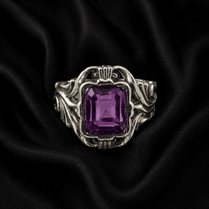 Amethyst Sterling Silver Ring – Vintage Square-Cut Purple Gemstone Ring