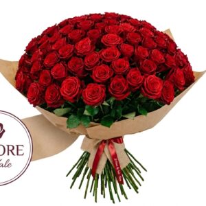 Bouquet Esclusivo di 100 Rose Rosse a Gambo Lungo