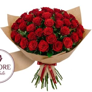 Splendido Bouquet di 50 Rose Rosse Premium