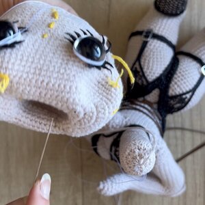 Pin-Up crochet muse – elegant handmade doll pattern inspired by retro art and feminine power by Monoxatoys