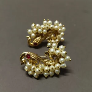 Traditional pearl stud earrings with peacock design - My Infinity Store
