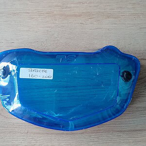 Tapa tacómetro apache 160 y 200