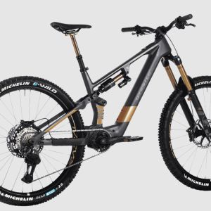 BICI WHISTLE AXR C10.6 E-MTB, AVINOX M2S 150NM 800WH, FOX FACTORY 38 170MM, 12V XT DI2