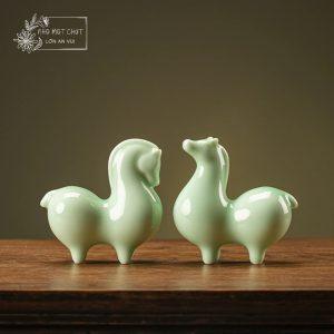 Thanh Vân & Ninh Viễn - Cặp ngựa gốm men ngọc thong dong an yên
