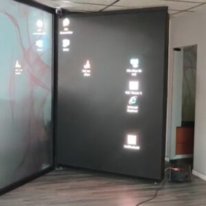 Pantalla LED modular P3.84 con 12 paneles de 60x60 cm y estructura metálica