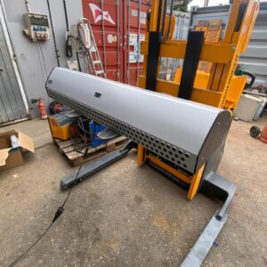 Cortina de aire Sodeca de 127 cm comprobada y funcionando correctamente.