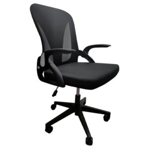 Silla ergonómica de oficina negra con respaldo alto y ruedas para un ambiente de trabajo cómodo y moderno.