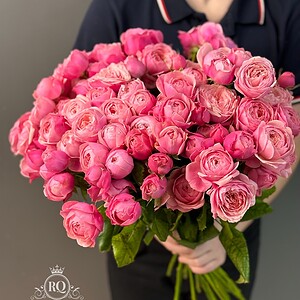 Кустовая роза