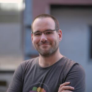 Porträt von Ingo Fleckenstein, Gründer von sexpositiv.events und Initiator der sexpositiven Community in Stuttgart.