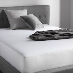 Weekender Hotel 200TC Fitted Sheet
