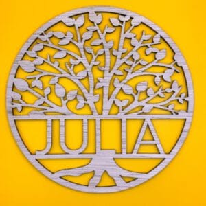Naambordje met het design van een boom - Julia