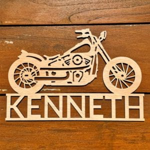 naambordje kinderkamer. Voor op de muur of de slaapkamerdeur. Licht van gewicht en gepersonaliseerd voor jou gemaakt met een zelf gekozen naam.