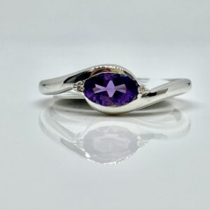 14kw .40ct Amethyst and .01ctw Diamond Ring