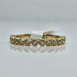 14ky .20ctw Diamond Wedding Band