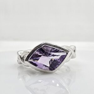 Sterling Silver 1.94ct Amethyst Ring