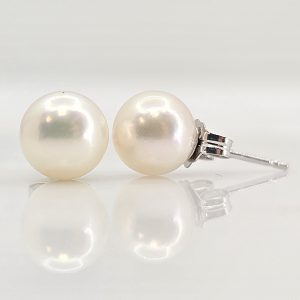14k 7-8mm Akoya Pearl Studs