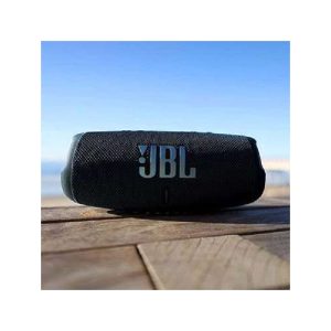 Parlante JBL Charge 5 Negro JBLCHARGE5BLKAM