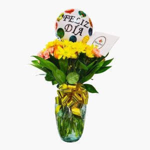 Arreglo Floral En Jarrón