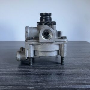 ZAWÓR PRZEKAŹNIKOWY