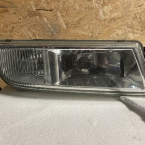 HALOGEN PRZECIWMGIELNY LAMPA MAN TGX PRAWY