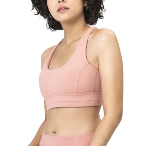 Beginner’s Yoga Checklist: Yoga Outfit and what Bring to Class 5 Yoga Outfit