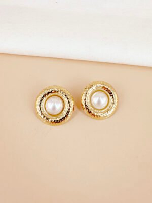 Boucles d&rsquo;oreilles rondes avec perles en acier inoxydable