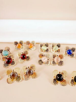 Boucles d&rsquo;oreilles fleurs avec perles en acier inoxydable