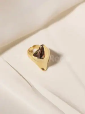 Anillo Dorado D7