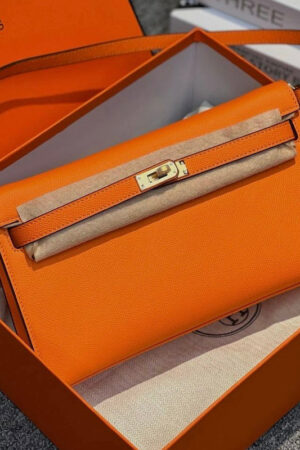 Hermes Kelly Medium Pochette Bag