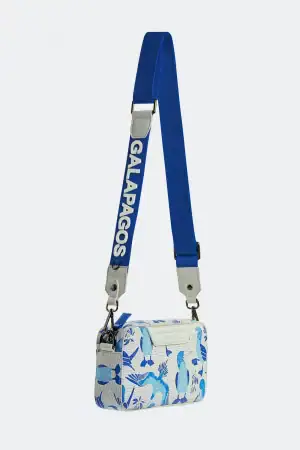 Crossbody-Darwin-And-Wolf-bag-blue-footed-booby-2