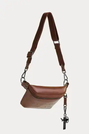DWCAN001-Cartera-Crossbody-bag-canguro-Darwin-And-Wolf-cafe-2