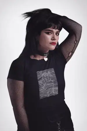 Tripy Hand – Women’s Printed T-Shirt
